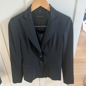 Elie Tahari black suit blazer